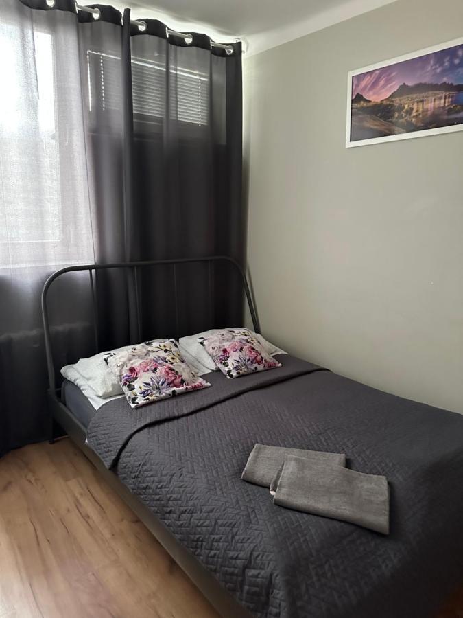 Coser Apartamenty III Varsóvia Exterior foto