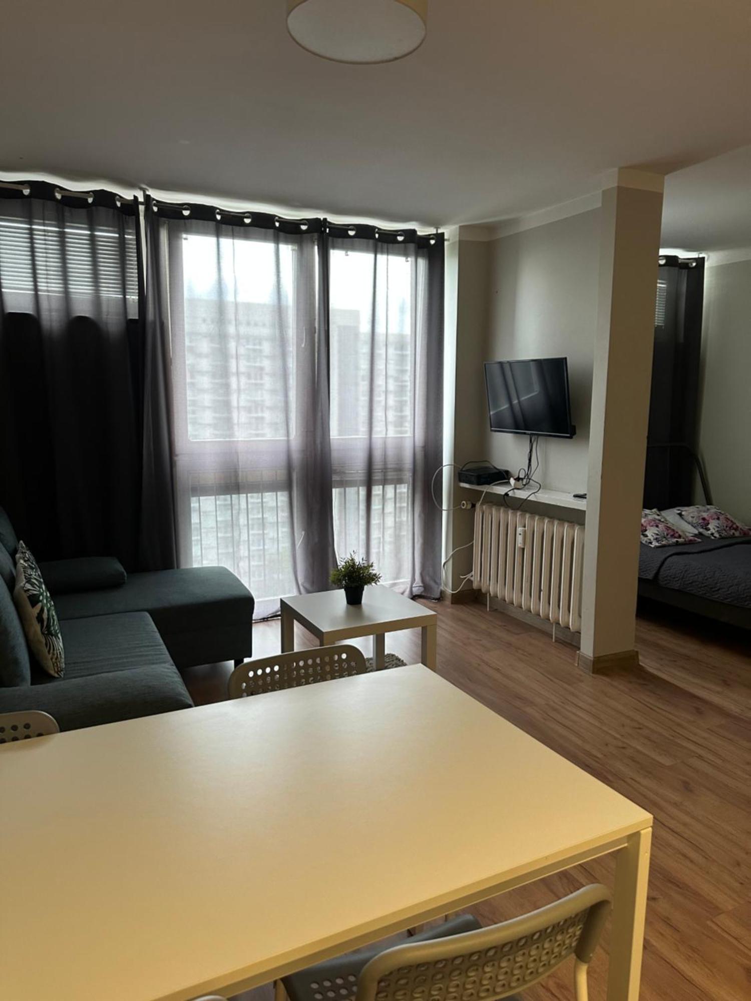 Coser Apartamenty III Varsóvia Exterior foto