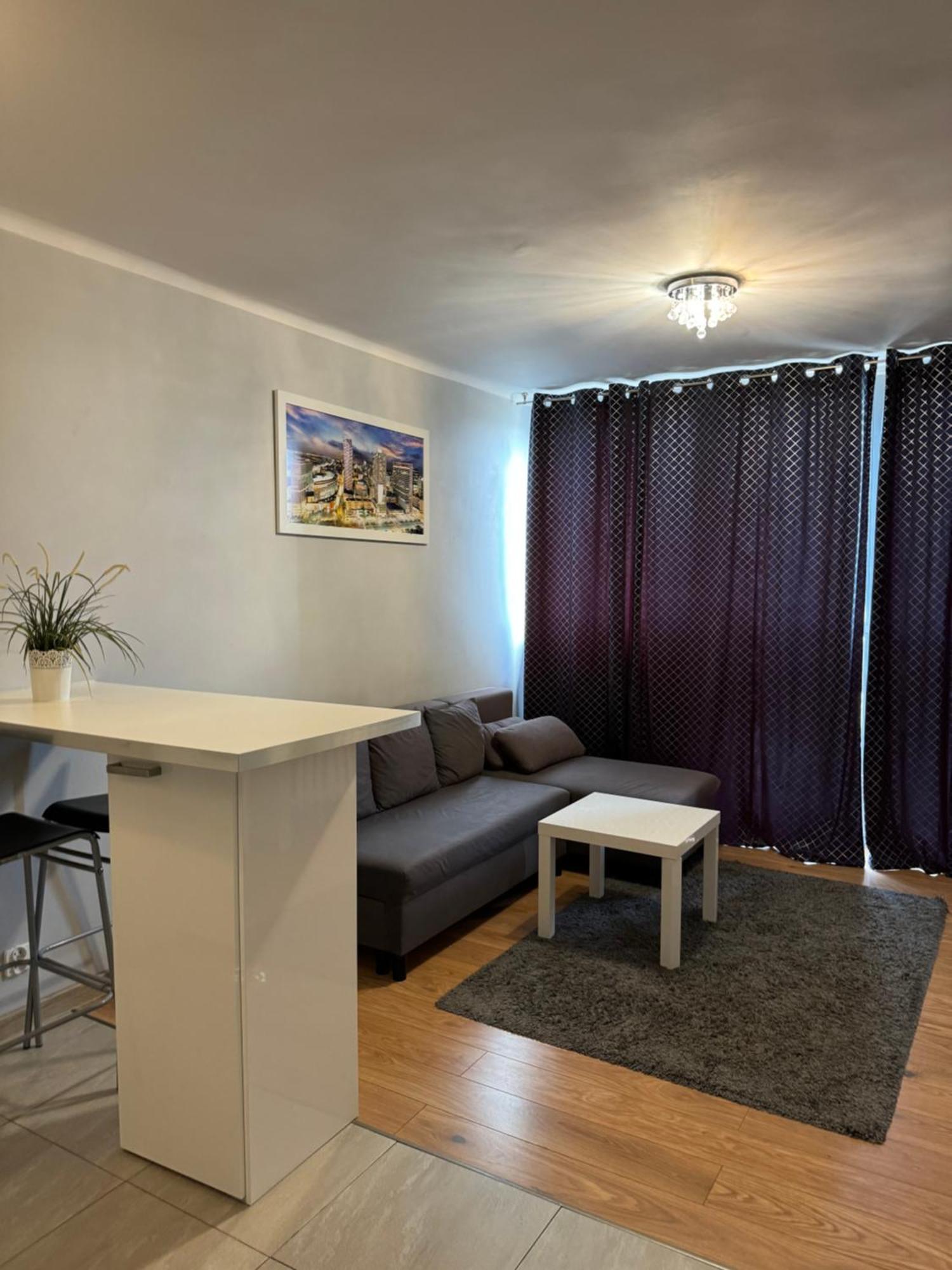 Coser Apartamenty III Varsóvia Exterior foto