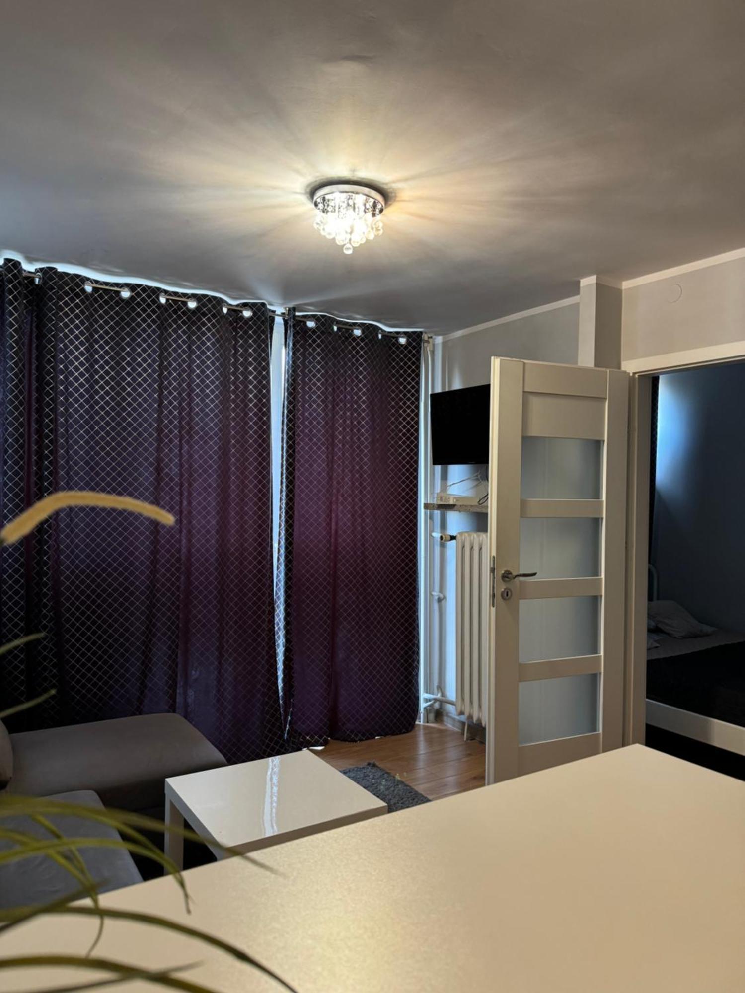Coser Apartamenty III Varsóvia Exterior foto